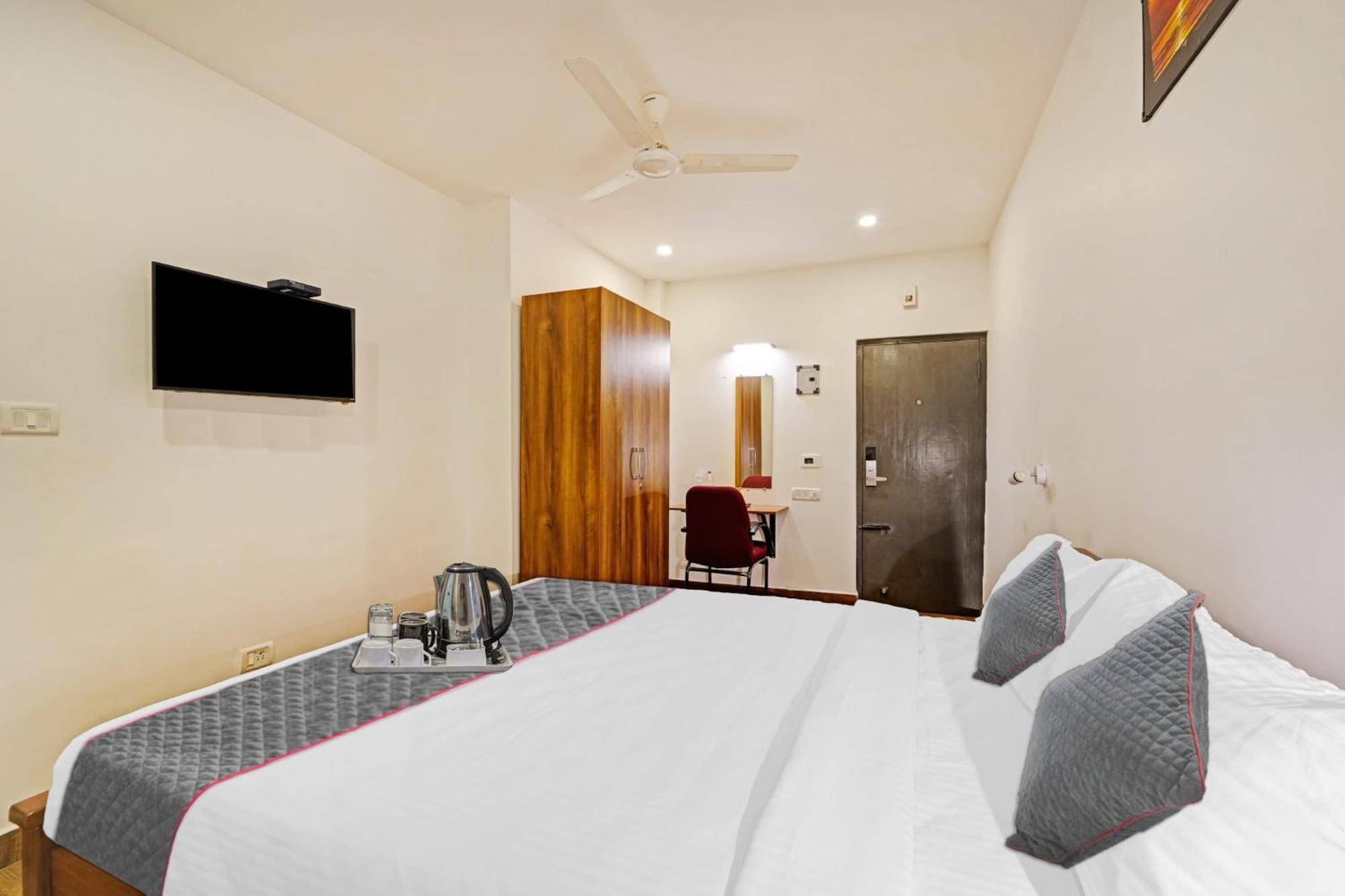 Townhouse Orchid Residency Nandanam Hotell Chennai Exteriör bild